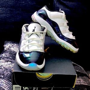 Toddler Jordan 11 Retro Low Size 9C